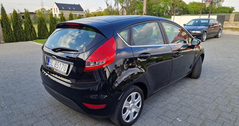 Ford Fiesta cena 20999 przebieg: 239000, rok produkcji 2012 z Wąchock małe 529